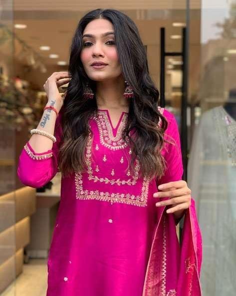 360 BHARAT CRAFT Women's Pink Roman Silk Embroidered A-Line Kurta Pant Dupatta Set